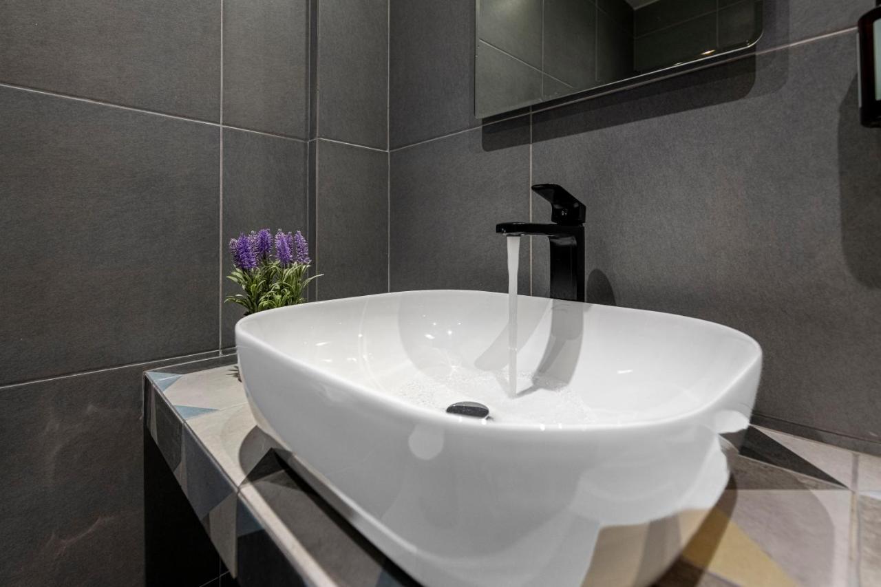 Athenian Boutique Apartments Atenas Exterior foto